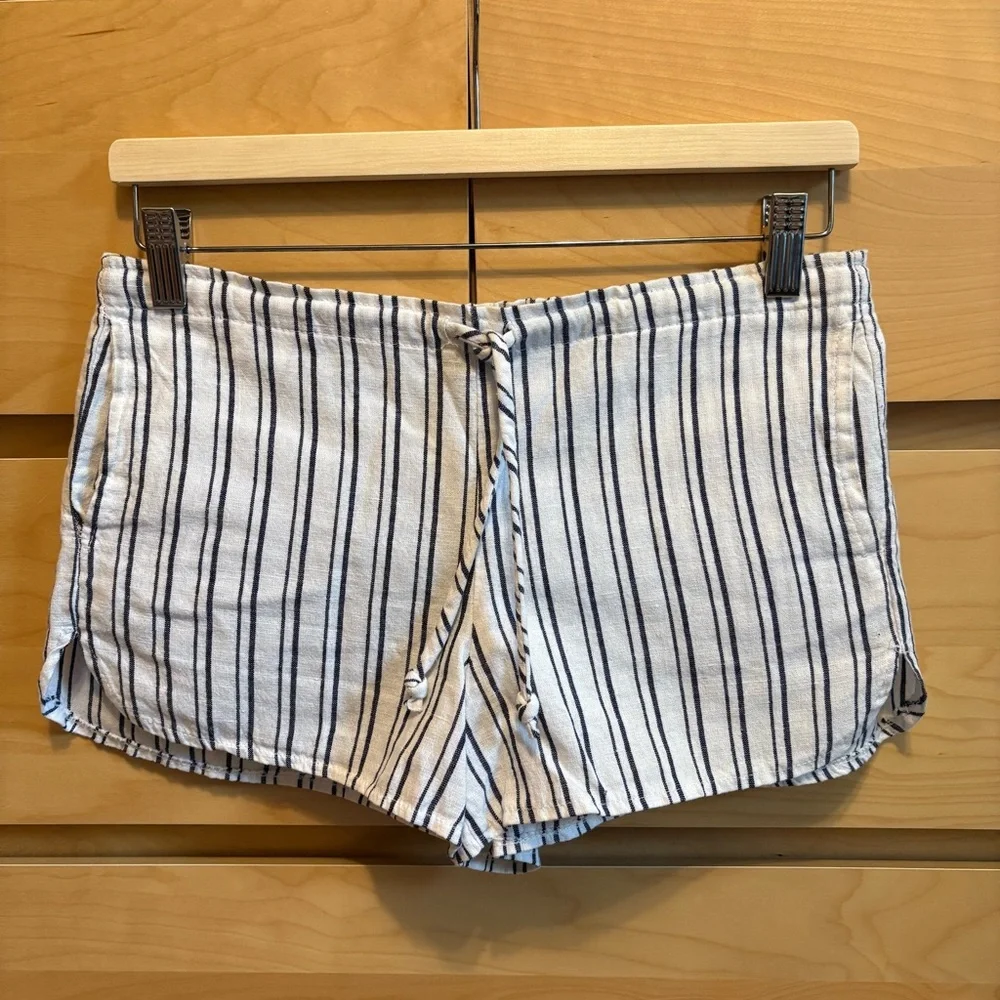 BRANDY MELVILLE Blue White Striped Shorts, Like New Size: XS/S - Picture 2 of 5